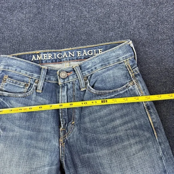 American Eagle Jeans Womens 26x28 Medium Wash Blue Denim Relaxed Straight Casual - Picture 7 of 13